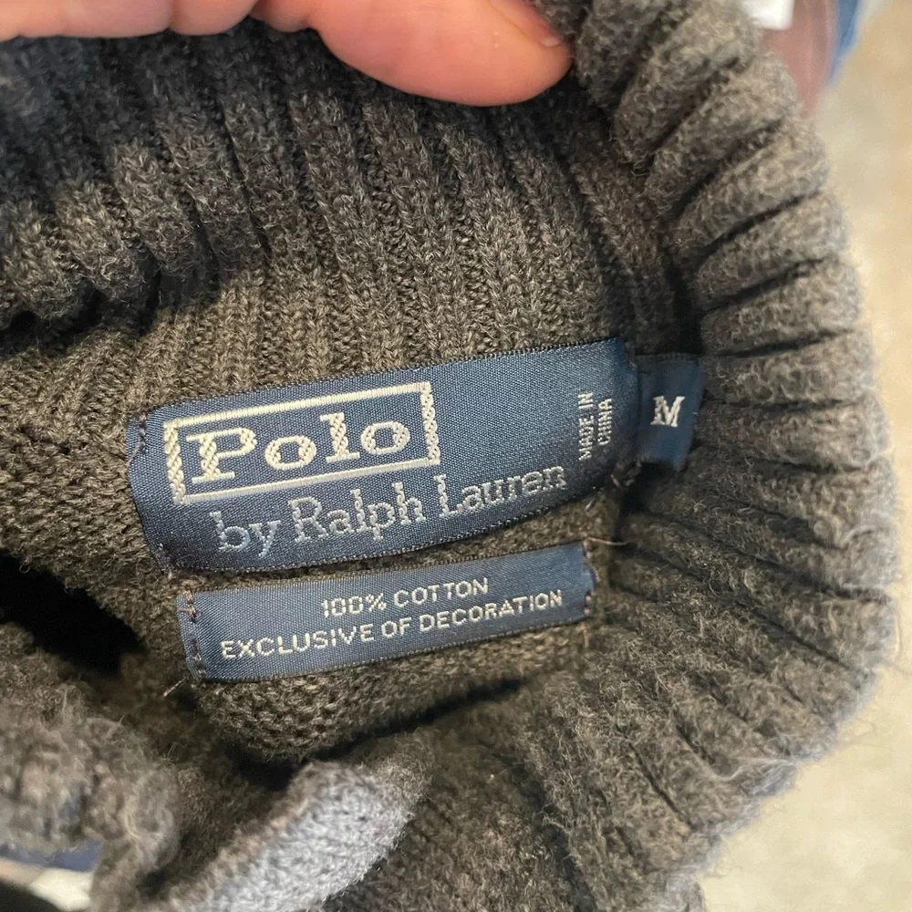 Polo sweater